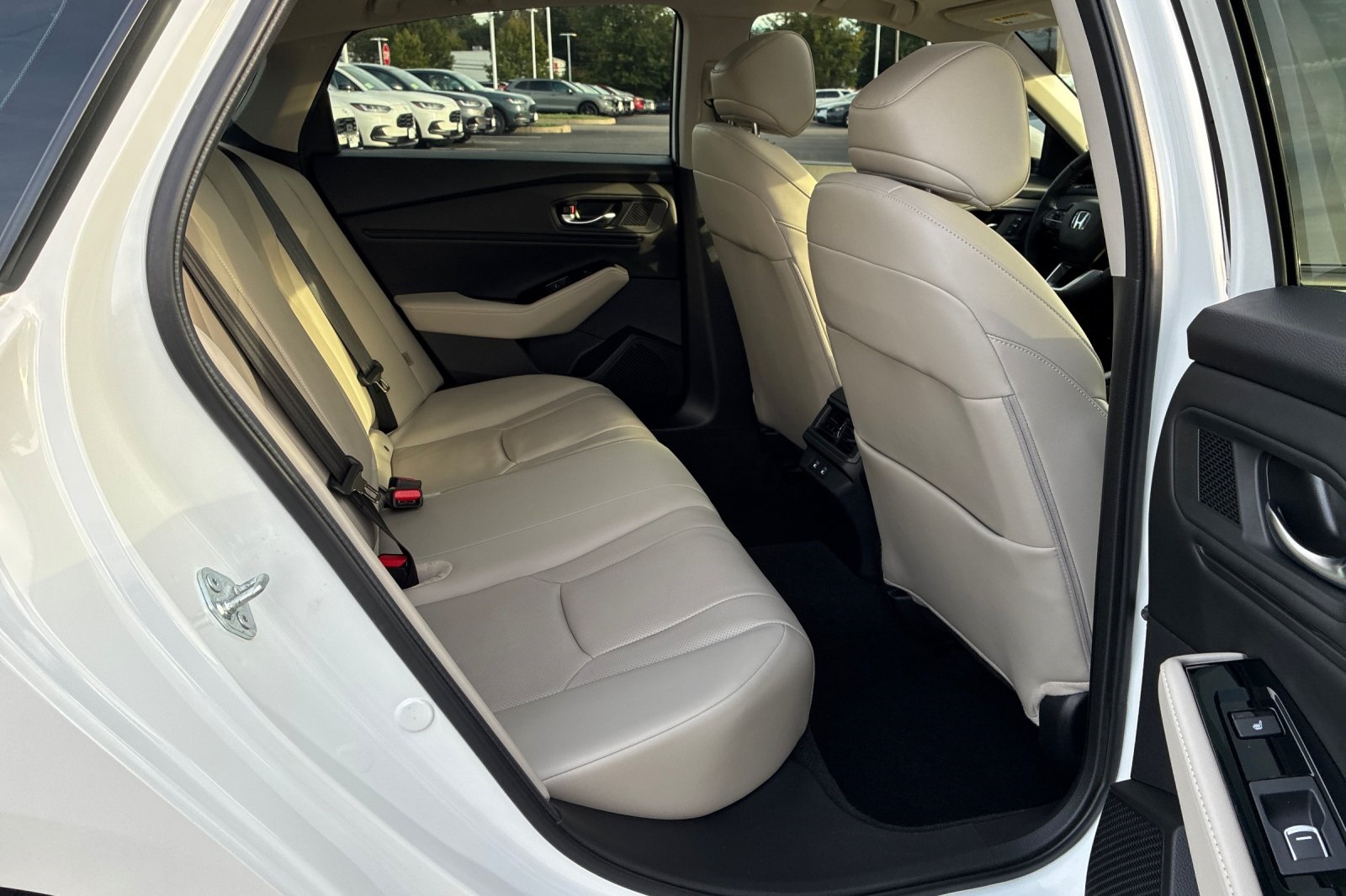 2024 Honda Accord Hybrid Touring photo 14