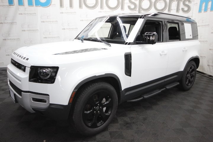 2020 Land Rover Defender SE's photo