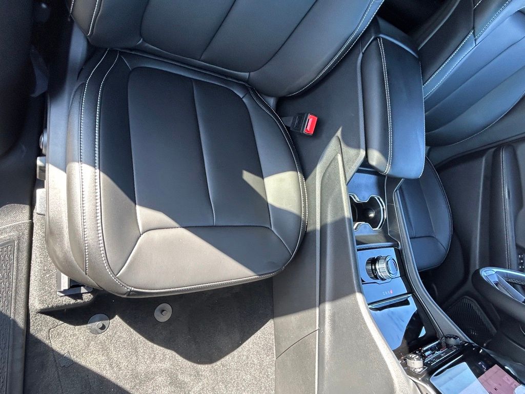 2025 Jeep Grand Cherokee Limited photo 20