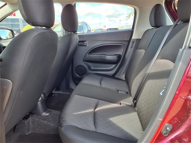 2024 Mitsubishi Mirage ES photo 4