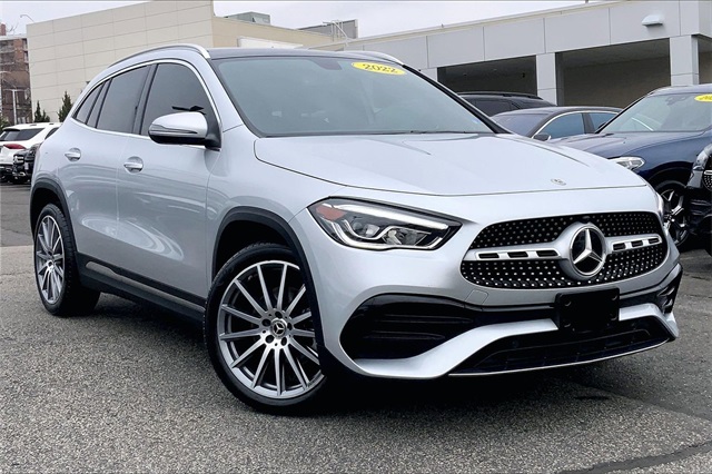 2022 Mercedes-Benz GLA GLA250's photo