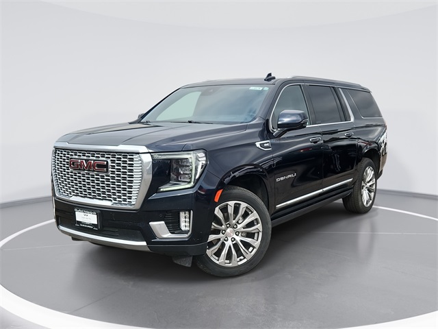 2023 GMC Yukon XL Denali's photo