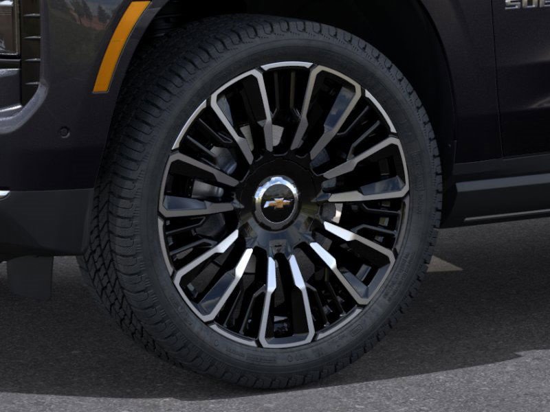 2026 Chevrolet Suburban High Country photo 7