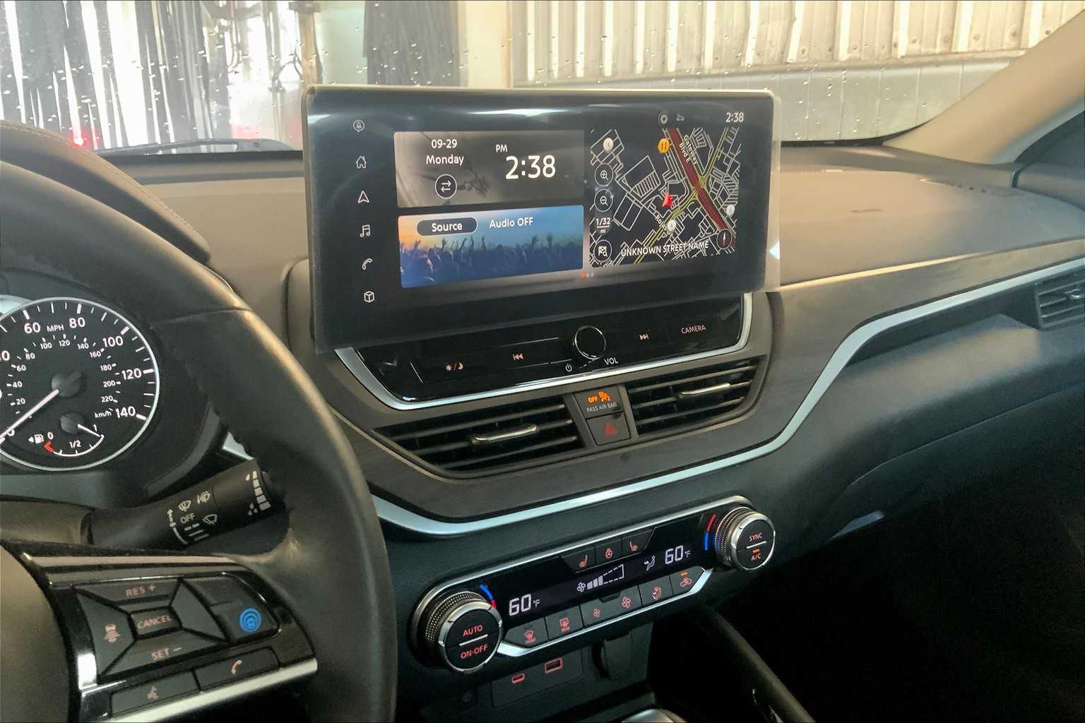 2023 Nissan Altima 2.5 SL photo 6