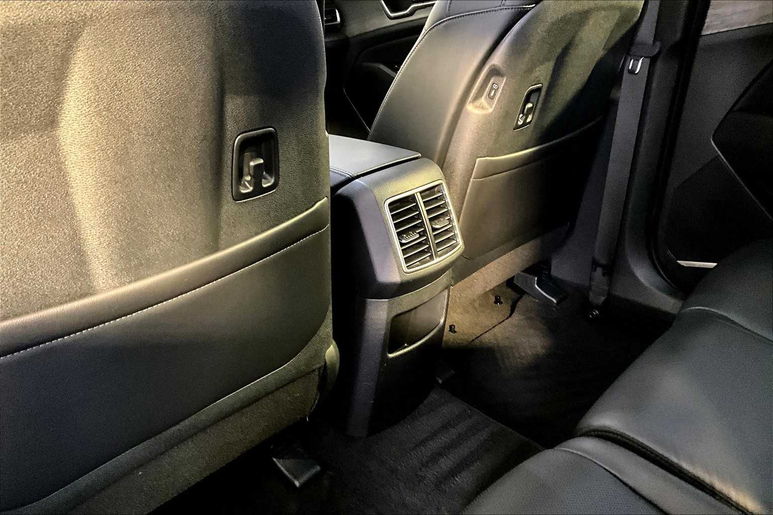 2024 Kia Sportage X-Line photo 32