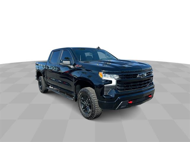 2024 Chevrolet Silverado 1500 LT Trail Boss photo 2