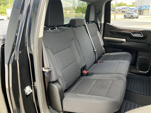 2024 Chevrolet Silverado 1500 LT photo 16