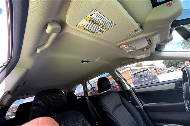 2018 Subaru Outback 2.5i Premium photo 23