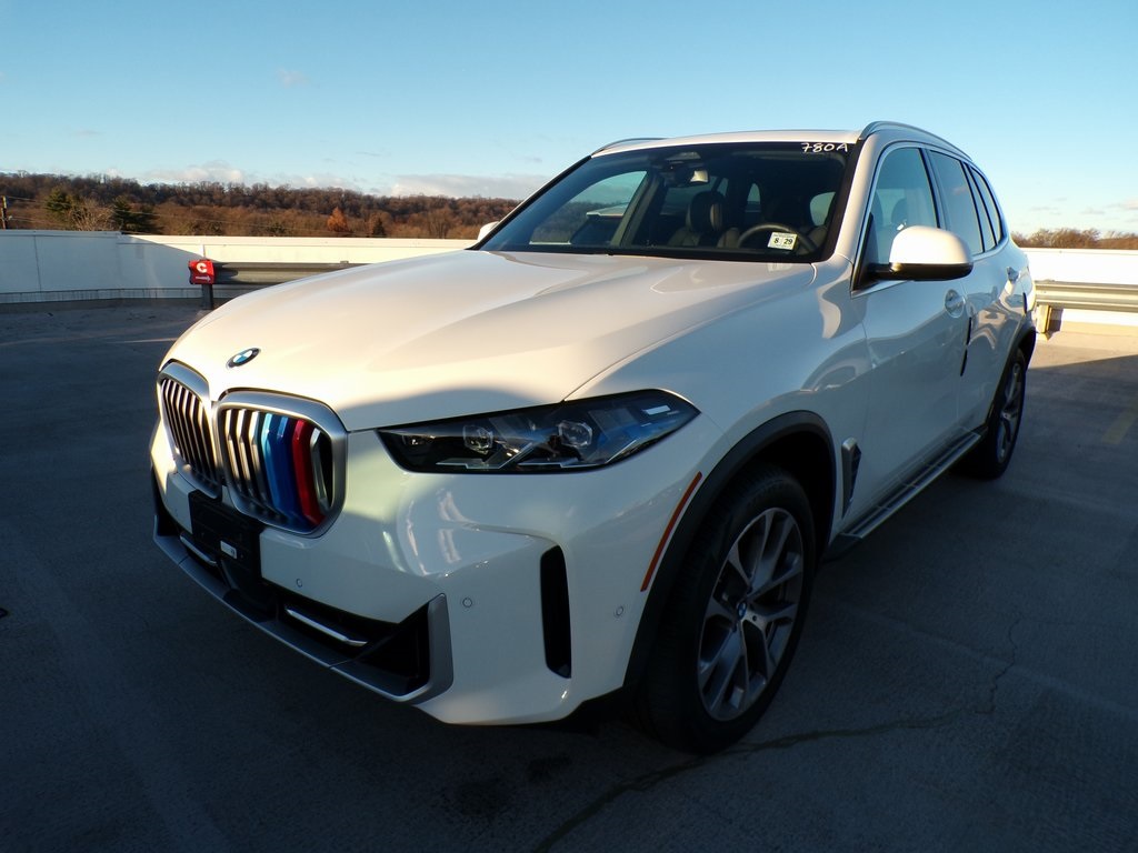 2025 BMW X5 40i's photo