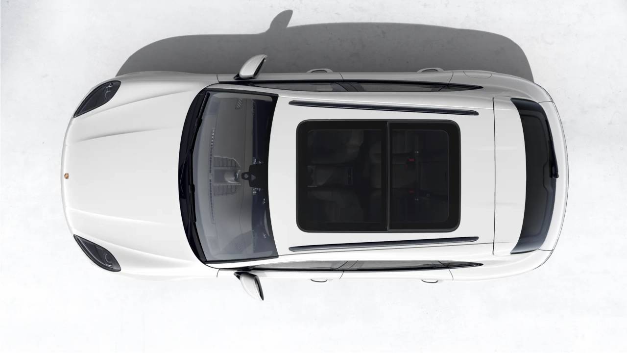 2026 Porsche Macan T photo 6