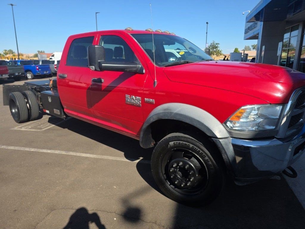 2017 Ram 5500 Tradesman photo 3