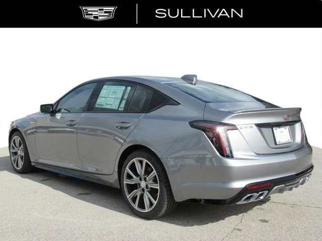 2026 Cadillac CT5 V photo 4