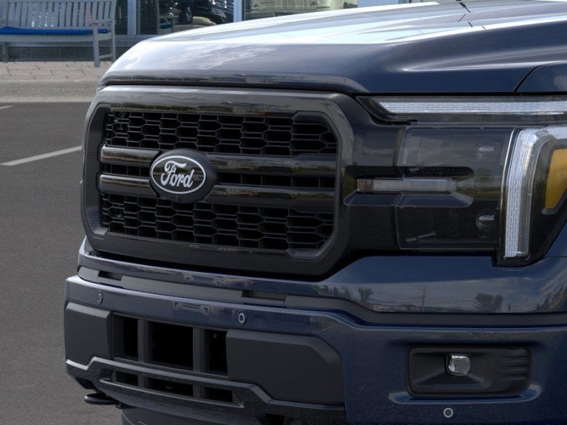 2025 Ford F-150 Lariat photo 17
