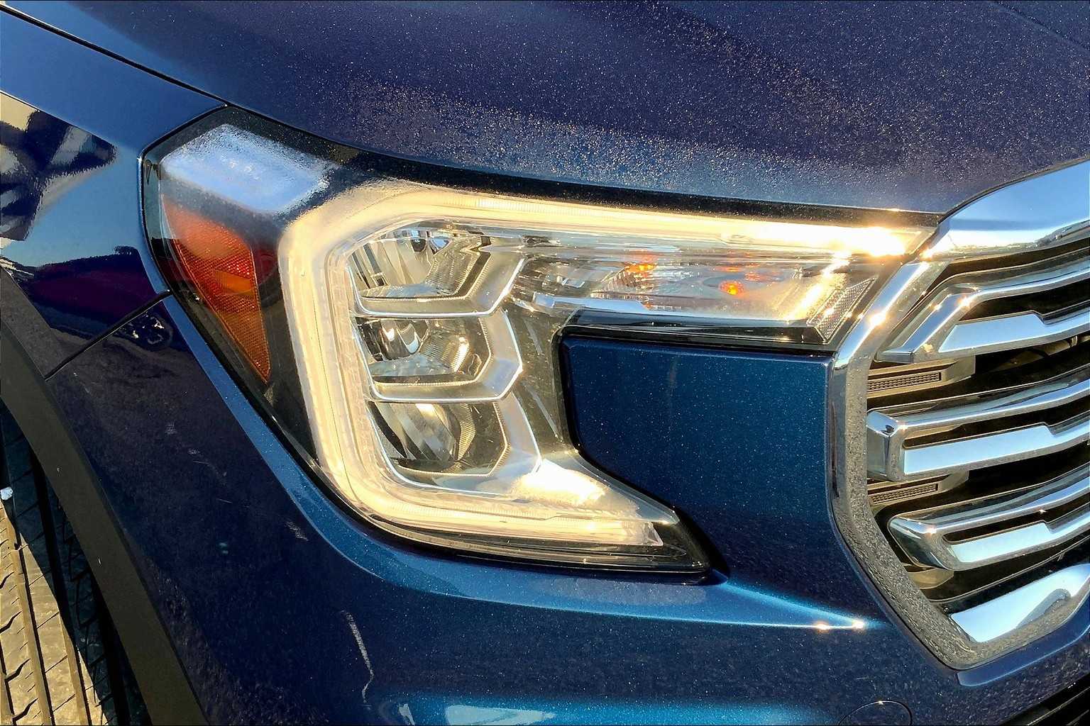 2023 Gmc Terrain SLT photo 25