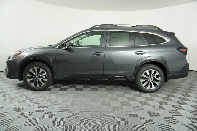 2025 Subaru Outback Limited photo 4