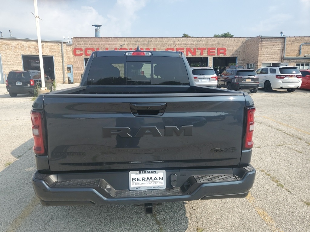 2025 Ram 1500 Big Horn Lone Star photo 8