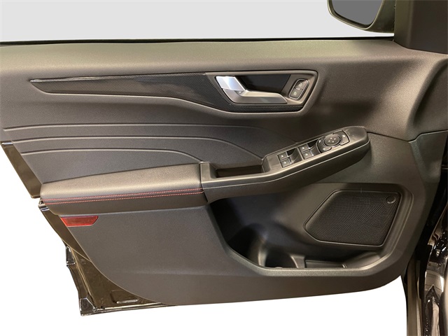 2025 Ford Escape ST-Line photo 10