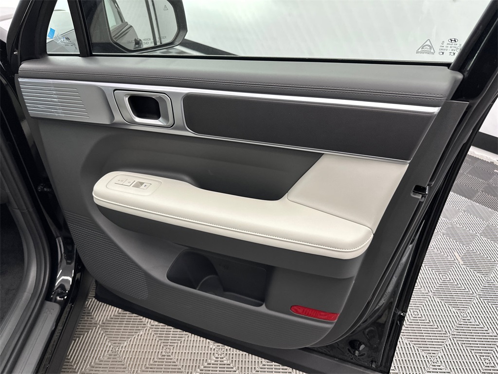 2026 Hyundai Santa Fe SEL photo 14
