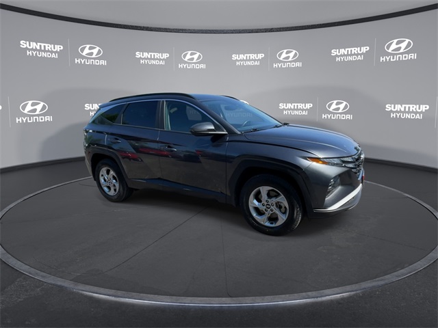 2022 Hyundai Tucson SEL photo 2