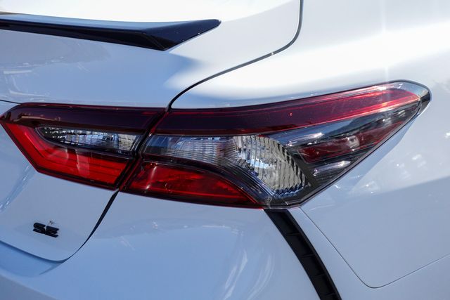2023 Toyota Camry SE photo 6