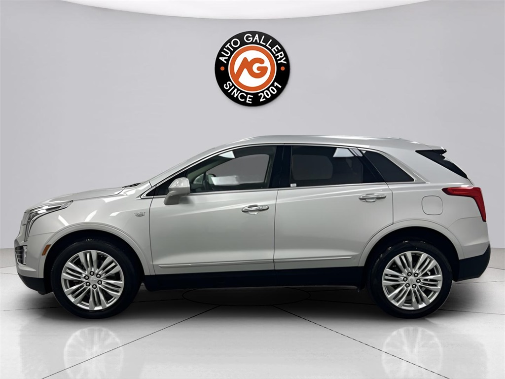 2019 Cadillac XT5 Premium Luxury photo 3