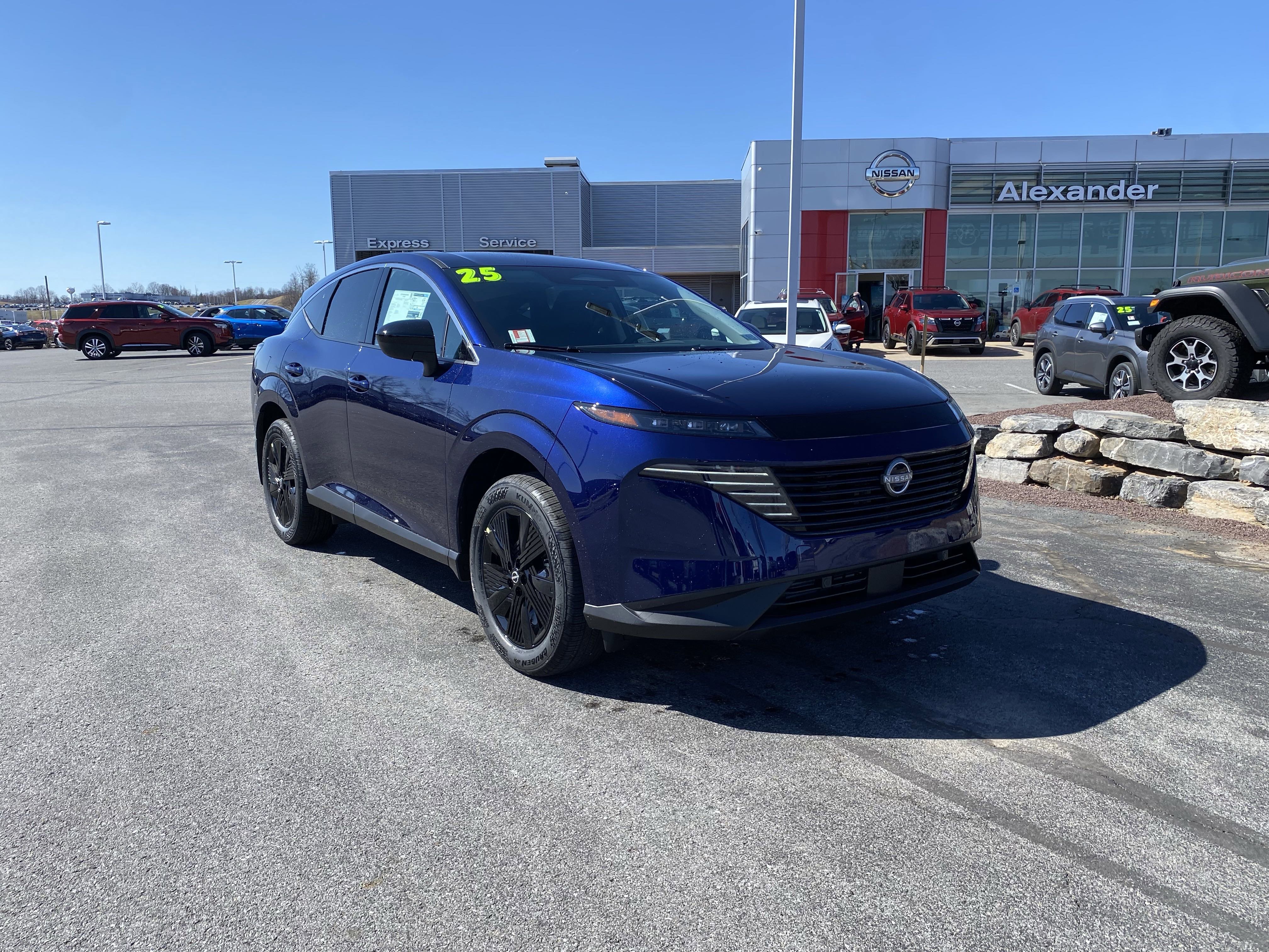 2025 Nissan Murano SV's photo