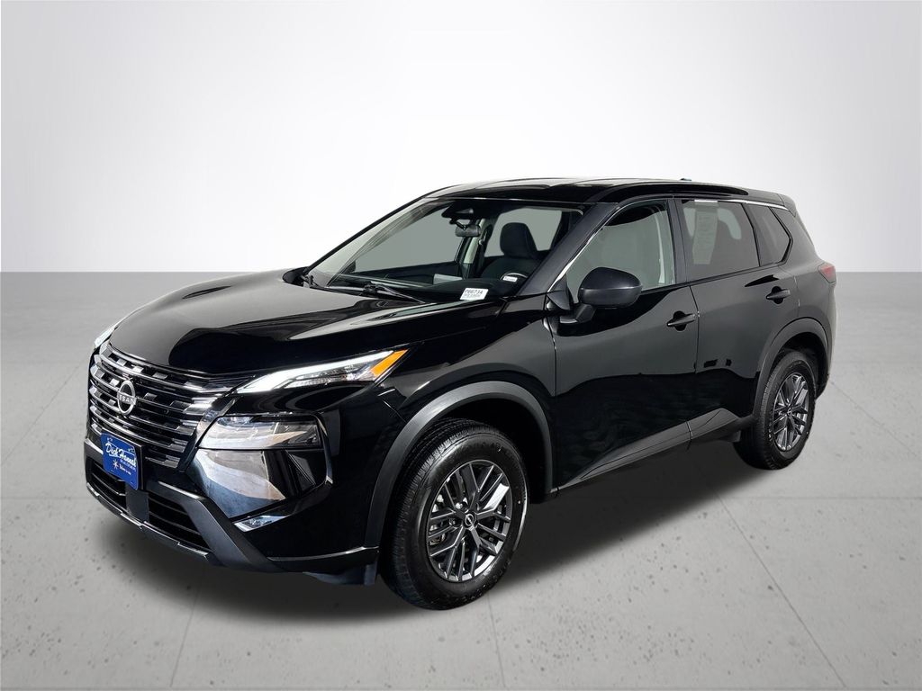 2024 Nissan Rogue S photo 2