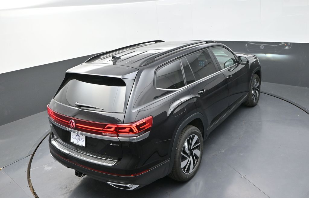 2026 Volkswagen Atlas SE Technology photo 15