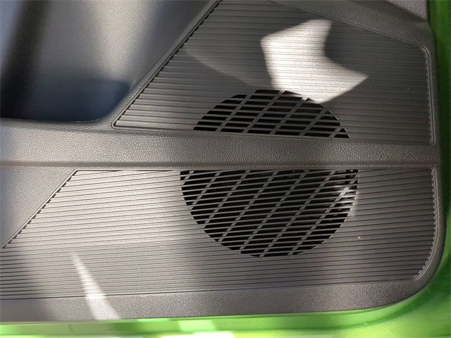 2025 Volkswagen Taos SEL photo 13