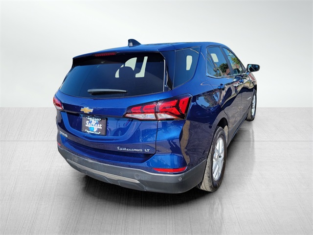 2022 Chevrolet Equinox LT photo 3