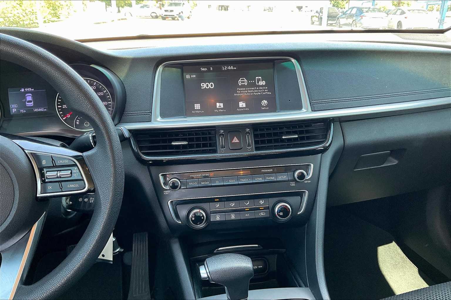 2020 Kia Optima LX photo 6