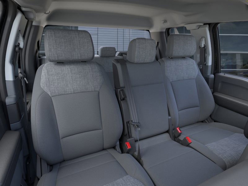 2025 Ford F-250 XLT photo 9