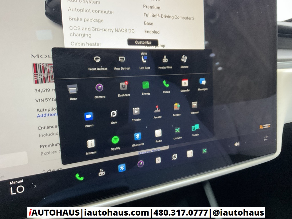 2023 Tesla Model S Plaid photo 29