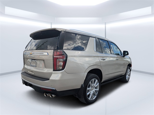 2022 Chevrolet Tahoe High Country photo 2
