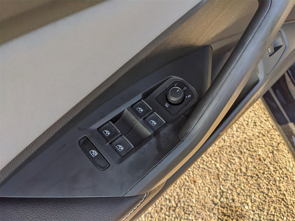 2025 Volkswagen Jetta 1.5T SE photo 18