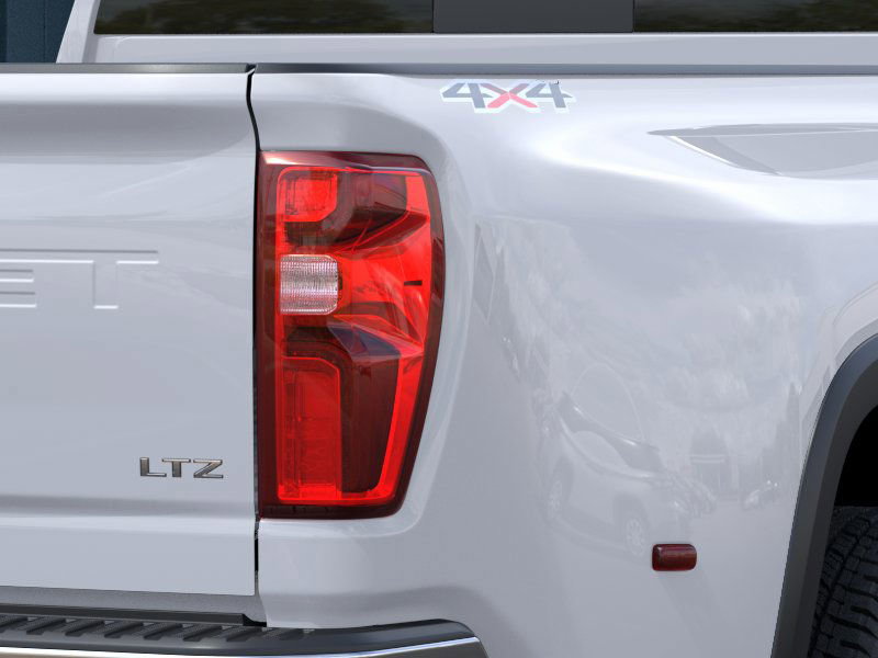 2025 Chevrolet Silverado 3500HD LTZ photo 11
