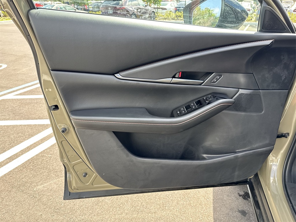 2024 Mazda CX-30 2.5 Turbo Carbon photo 39