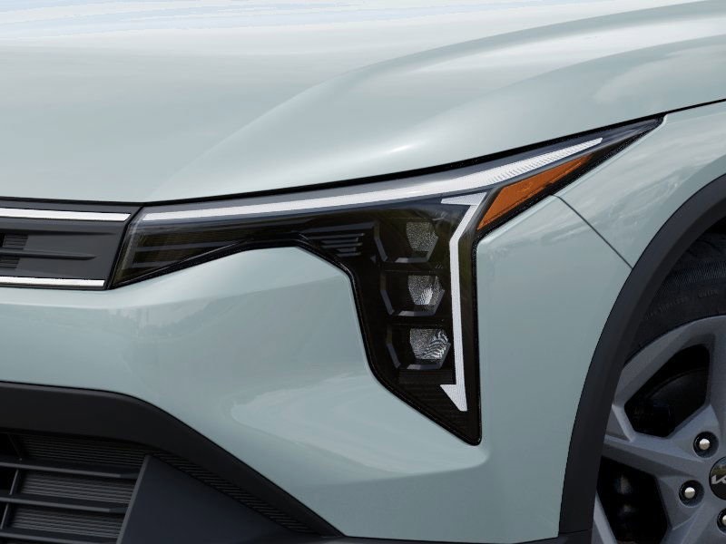 2025 Kia K4 LXS photo 9