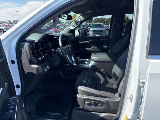 2024 Gmc Sierra 1500 SLT photo 3