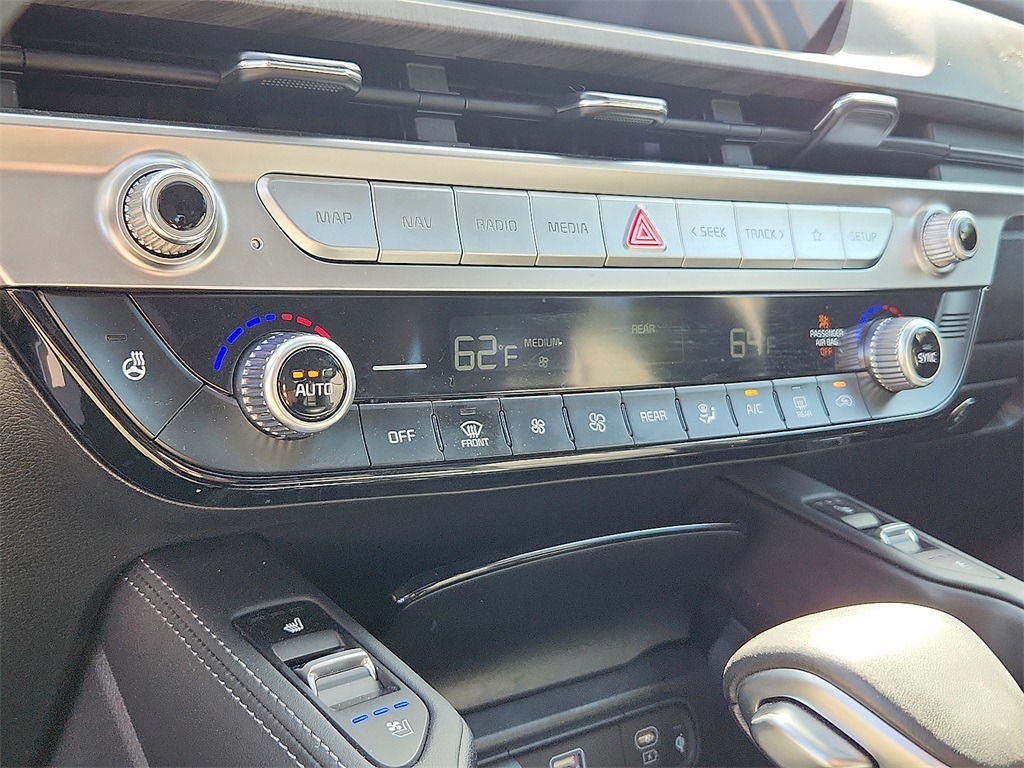 2024 Kia Telluride EX photo 17