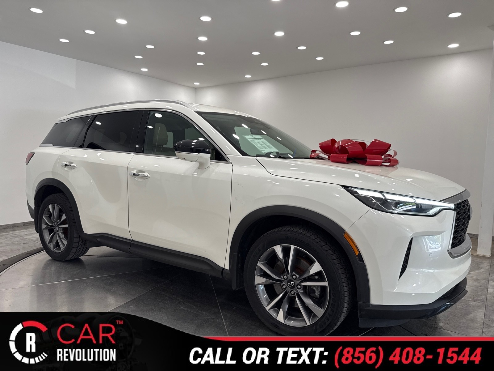 2023 INFINITI QX60 LUXE's photo