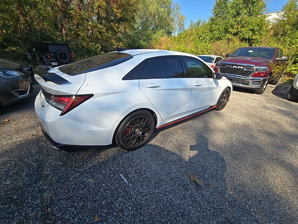 2022 Hyundai Elantra N Base photo 7