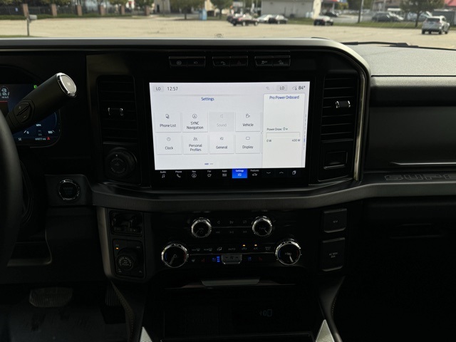 2024 Ford F-350 photo 20