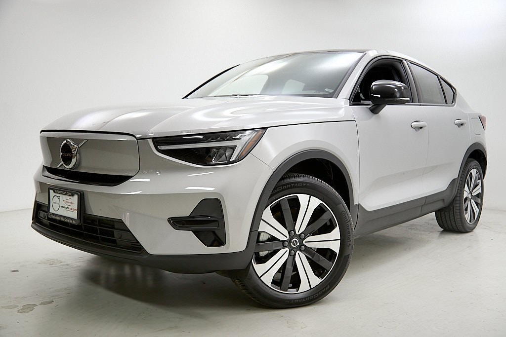 Certified 2023 Volvo C40 Core with VIN YV4ED3GK7P2061439 for sale in Oak Park, IL