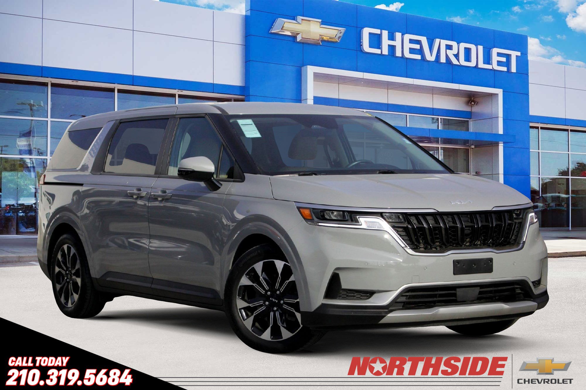 2024 Kia Carnival EX's photo