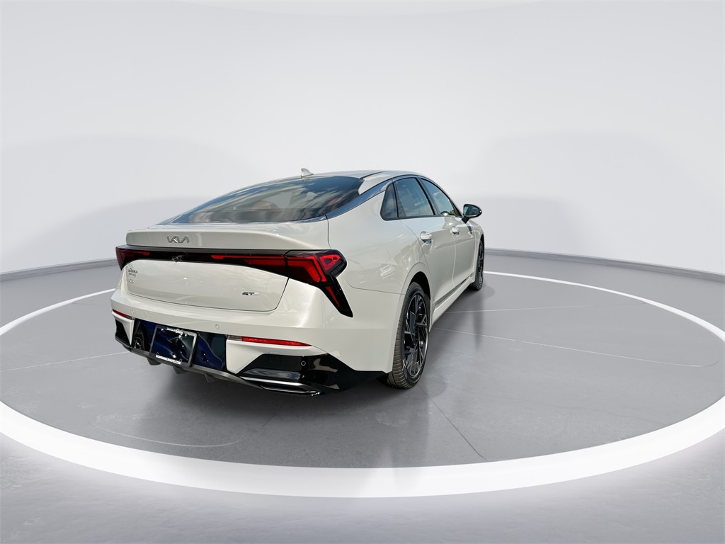 2026 Kia K5 GT-Line photo 8