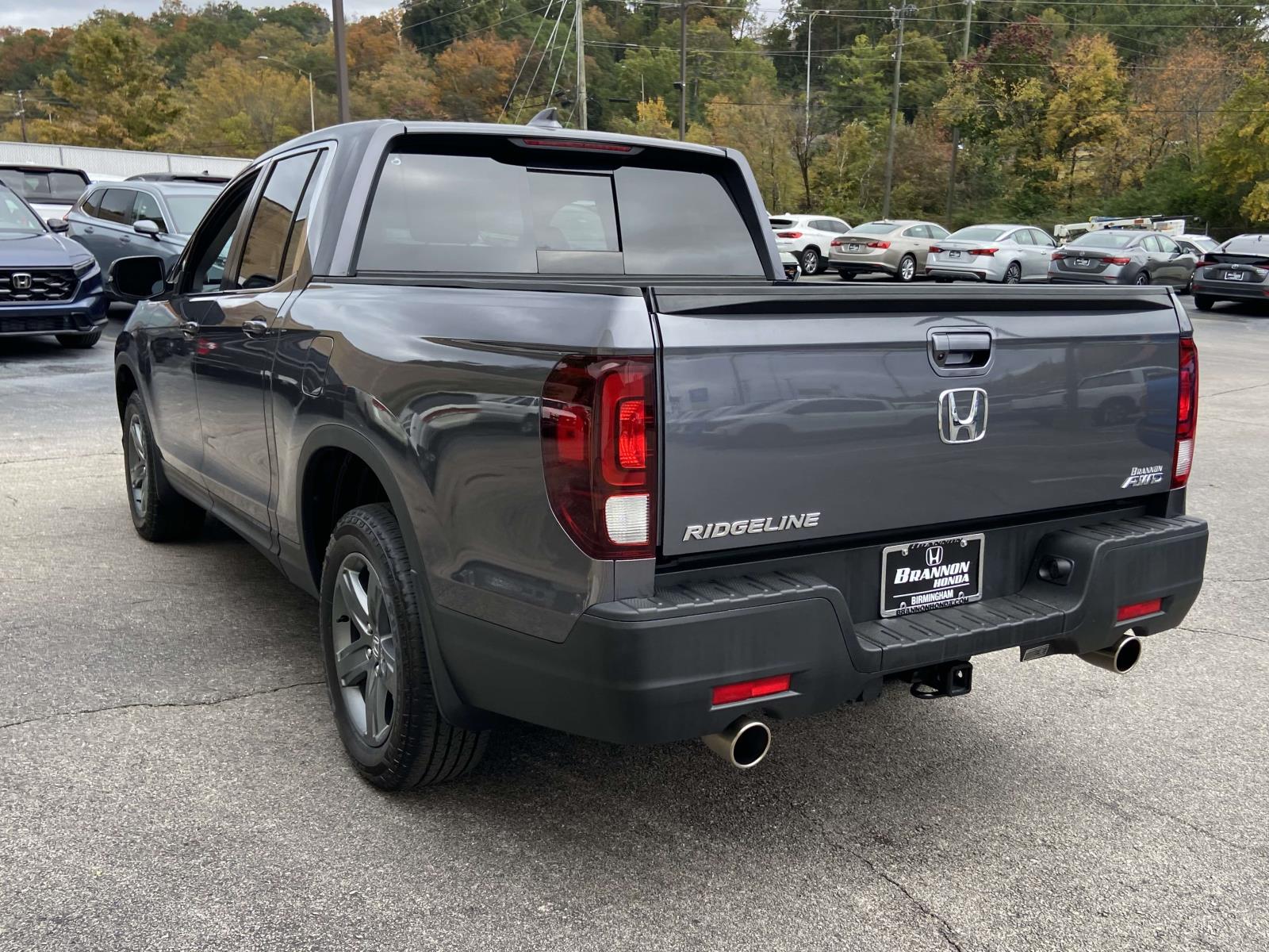 2023 Honda Ridgeline RTL photo 2