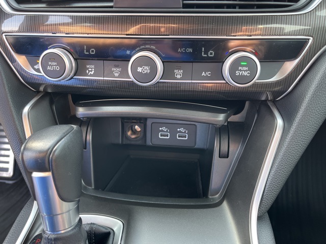 2022 Honda Accord Sport photo 17