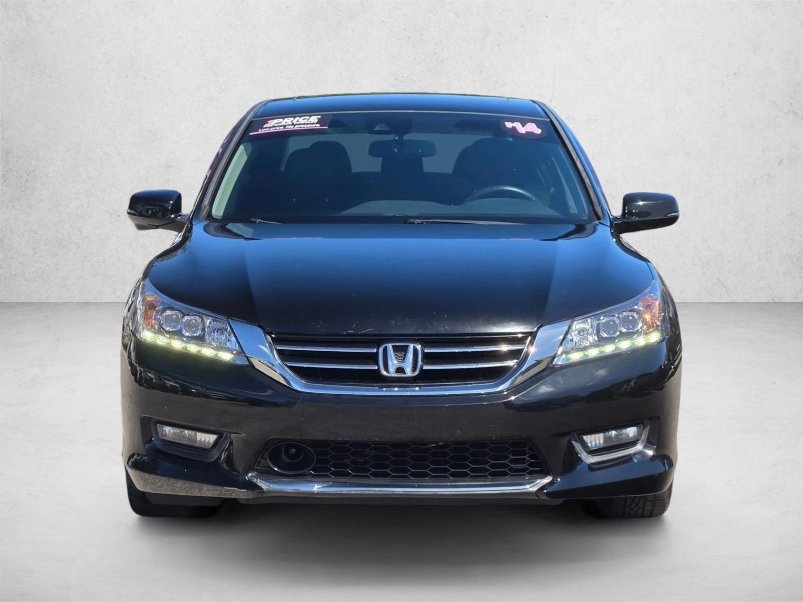 2014 Honda Accord Touring V6 photo 2