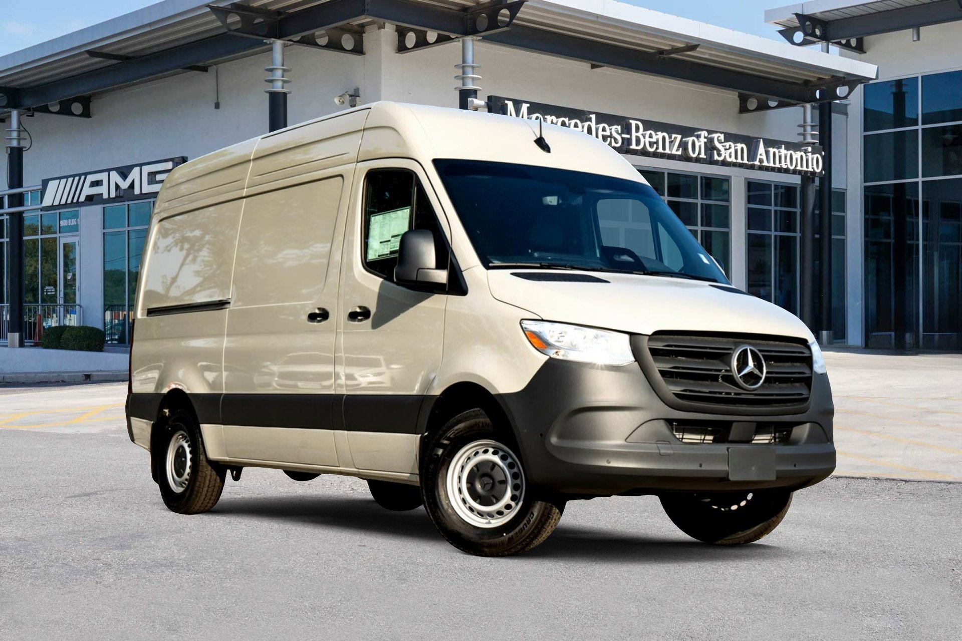 2025 Mercedes-Benz Sprinter Cargo Van Base's photo